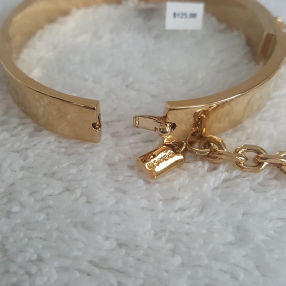 New Coach Padlock Chain Hinged Bangle - Picture 3 of 8